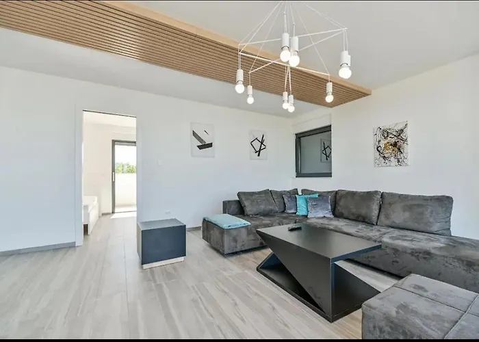 Luxury Penthouse Malinska-rova Apartament