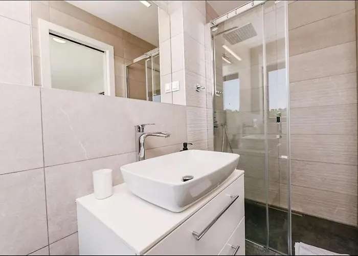 Luxury Penthouse Malinska-rova * Malinska