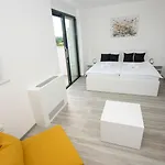 Apartamento Luxury Penthouse Malinska-rova