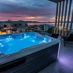 Luxury Penthouse Malinska-rova Apartamento *