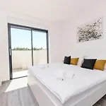 Luxury Penthouse Malinska-rova * Malinska