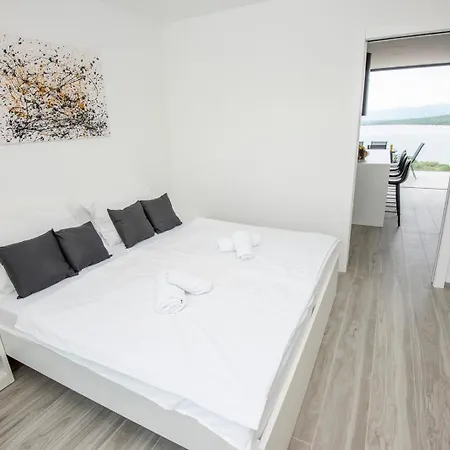 Apartamento Luxury Penthouse Malinska-rova Malinska